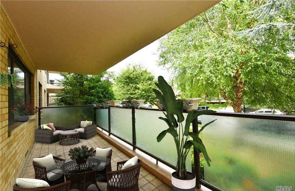 22 Park Place - Photo 1