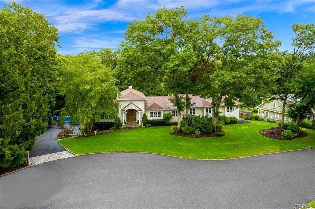 15 Ellen Drive - Photo 1