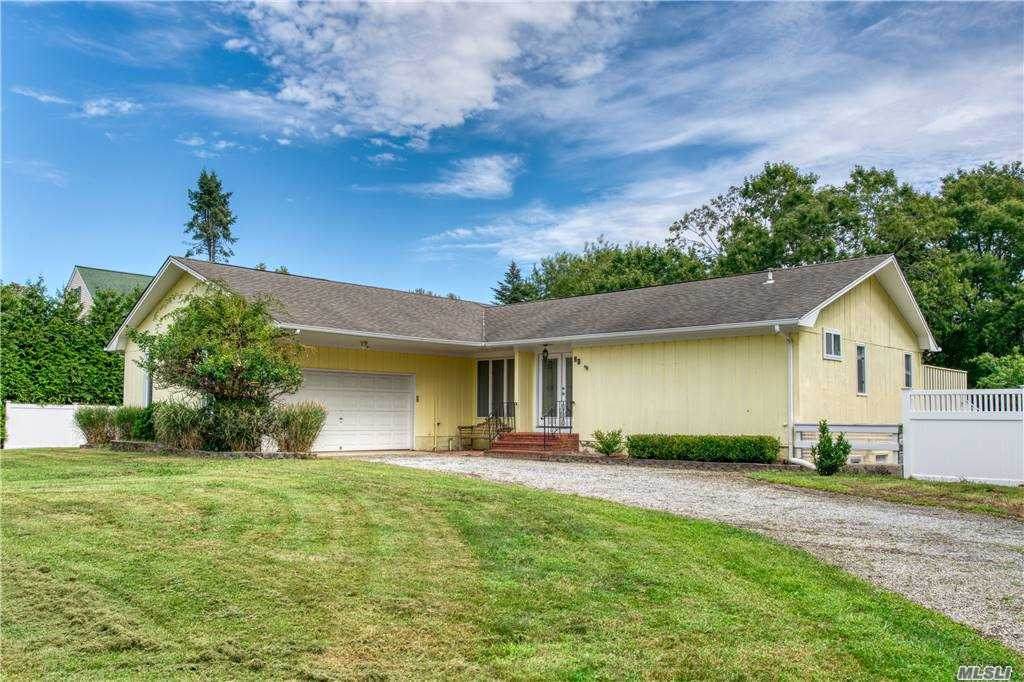 15 Orchard Neck Road - Photo 1