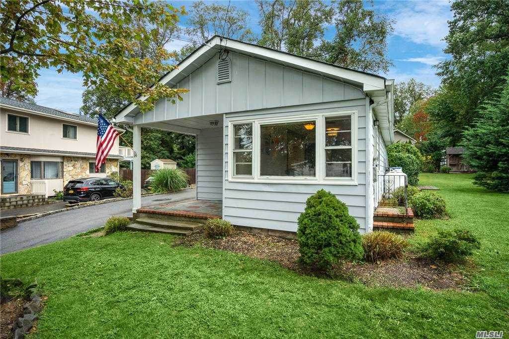 14 Westview Road - Photo 1