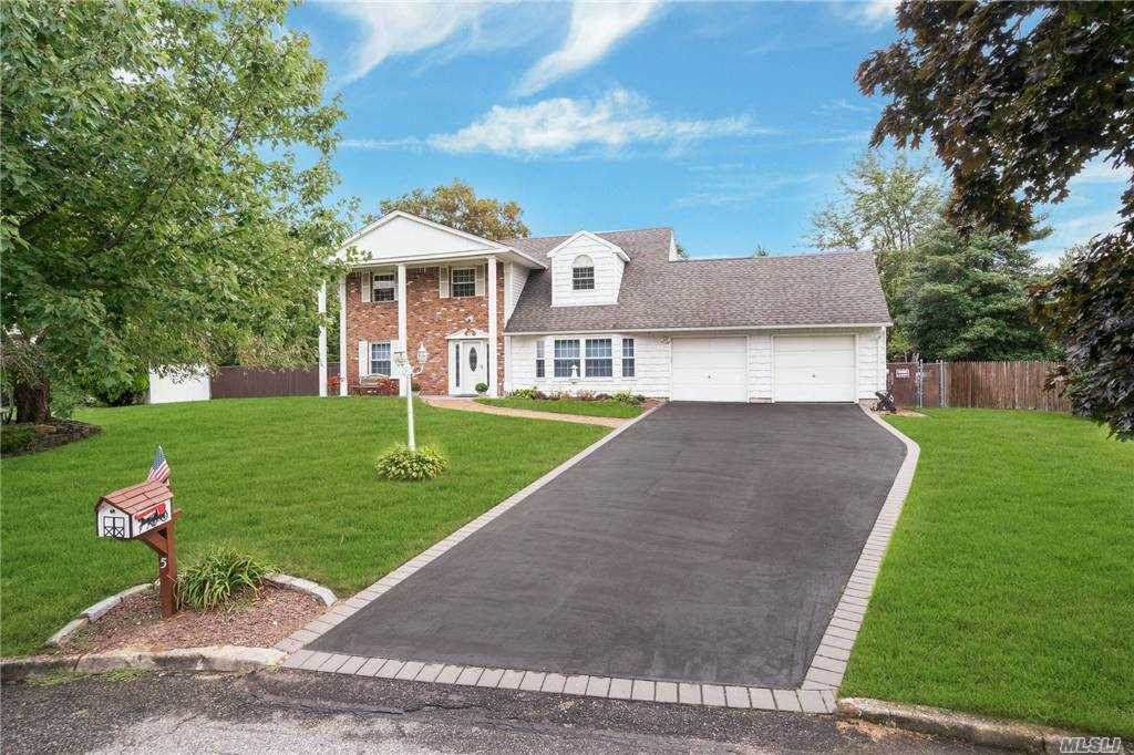 5 Mary Lu Drive - Photo 1