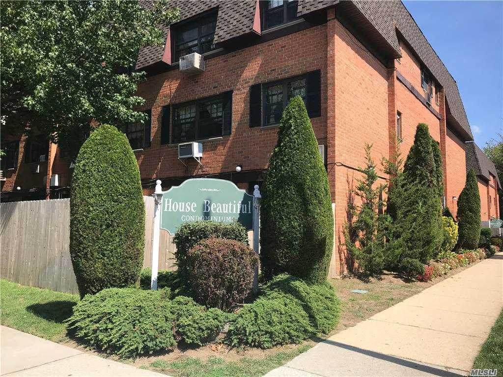 219-65 67 Avenue - Photo 1