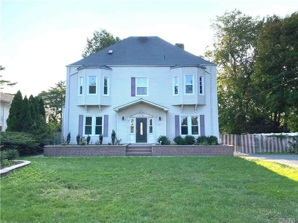 117 Hilton Avenue - Photo 1
