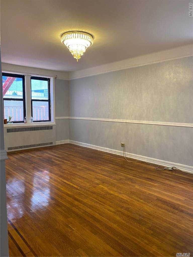 155-01 90 Avenue - Photo 1