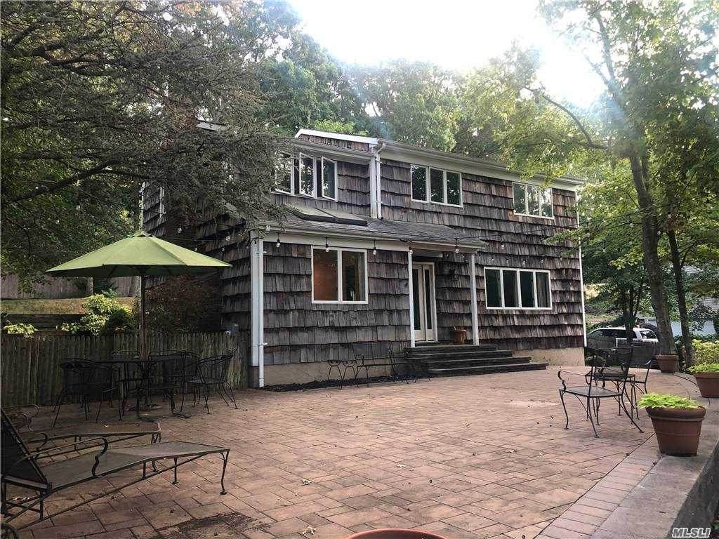 33 Pilgrim Drive - Photo 1