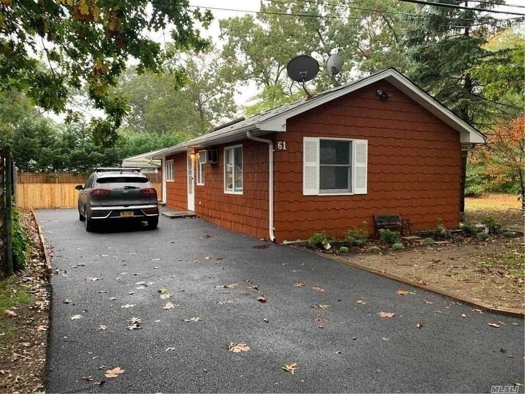 61 Coleman Avenue - Photo 1