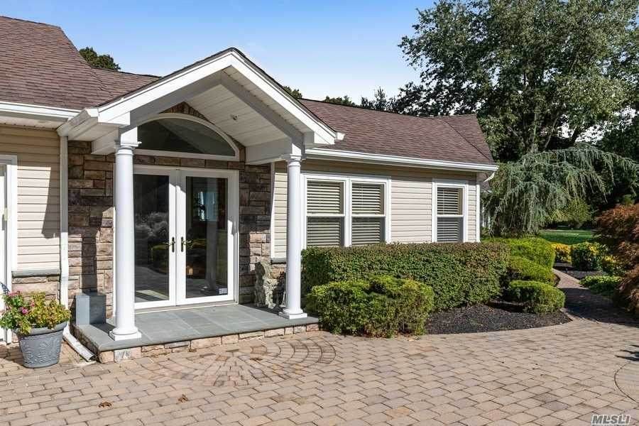 18 Breezy Hill Drive - Photo 1
