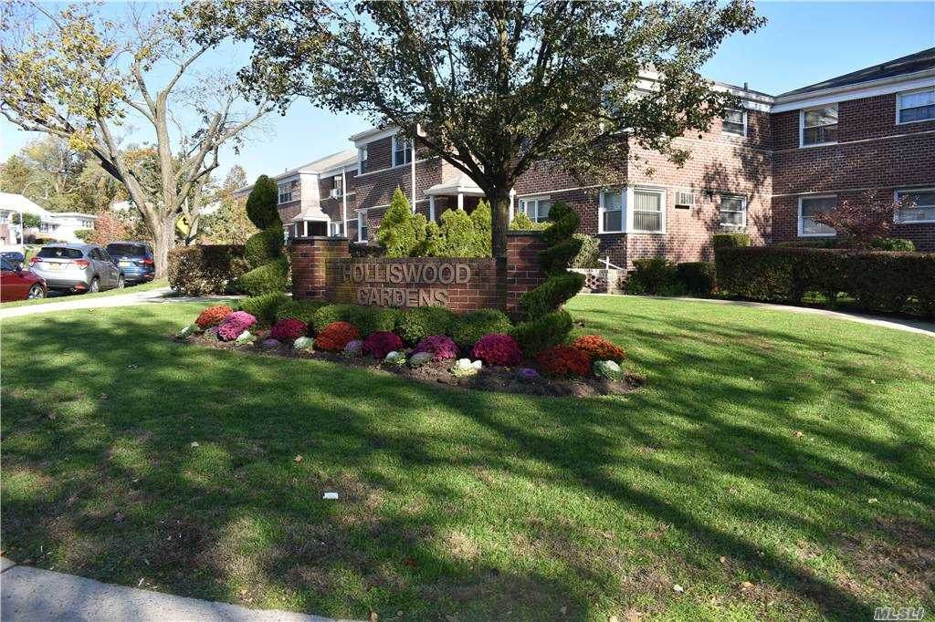 196-36 Pompeii Avenue - Photo 1
