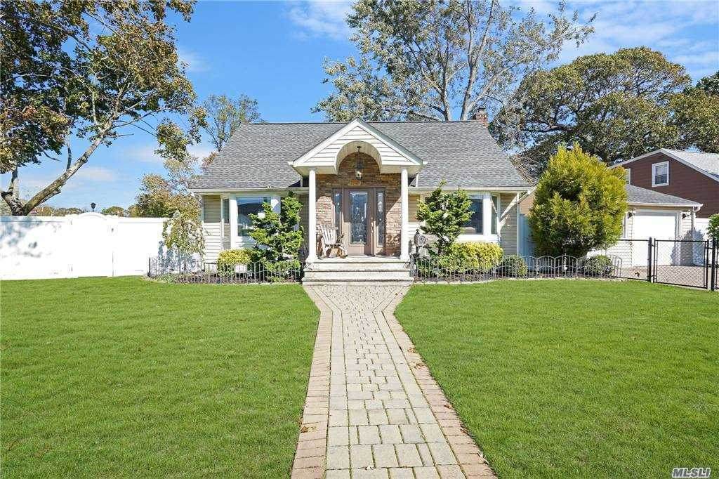 1008 Woodcliff Drive - Photo 1