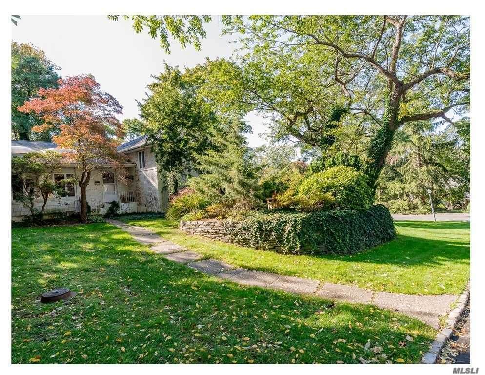 8 Woodedge Rd - Photo 1