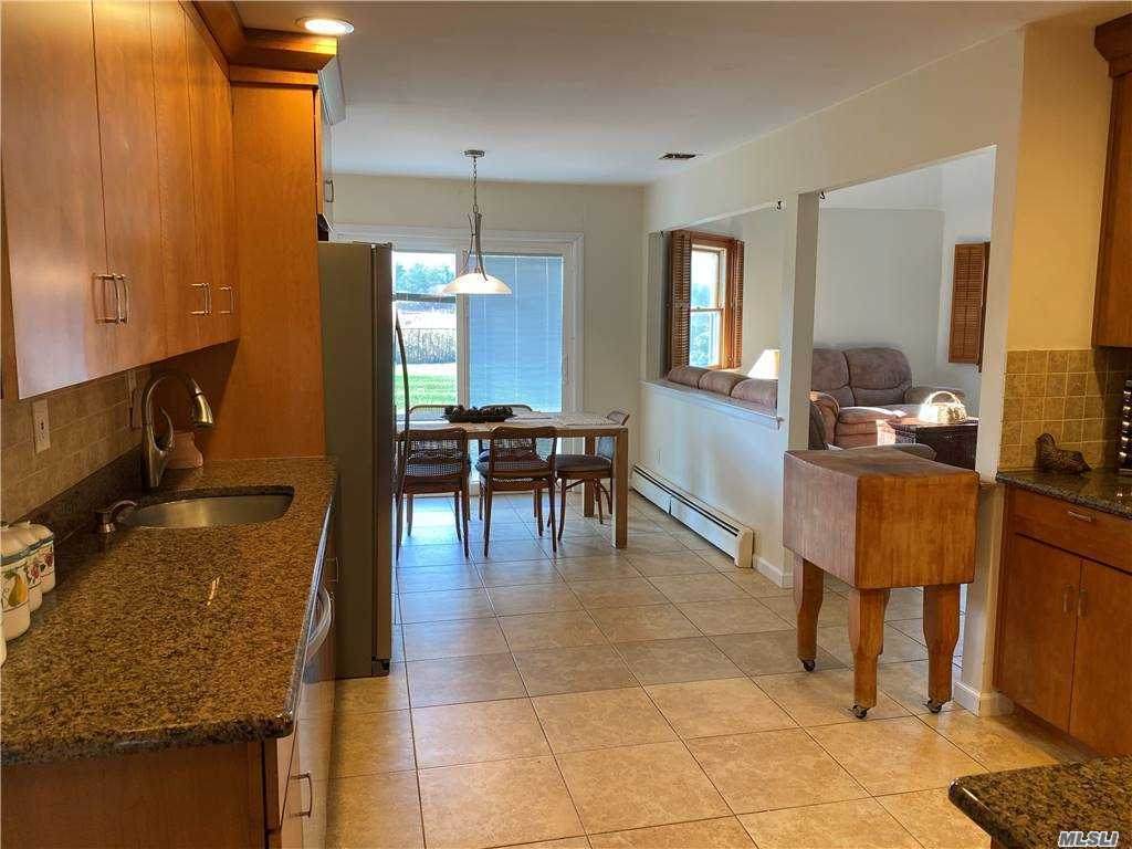 6 Granada Circle - Photo 1