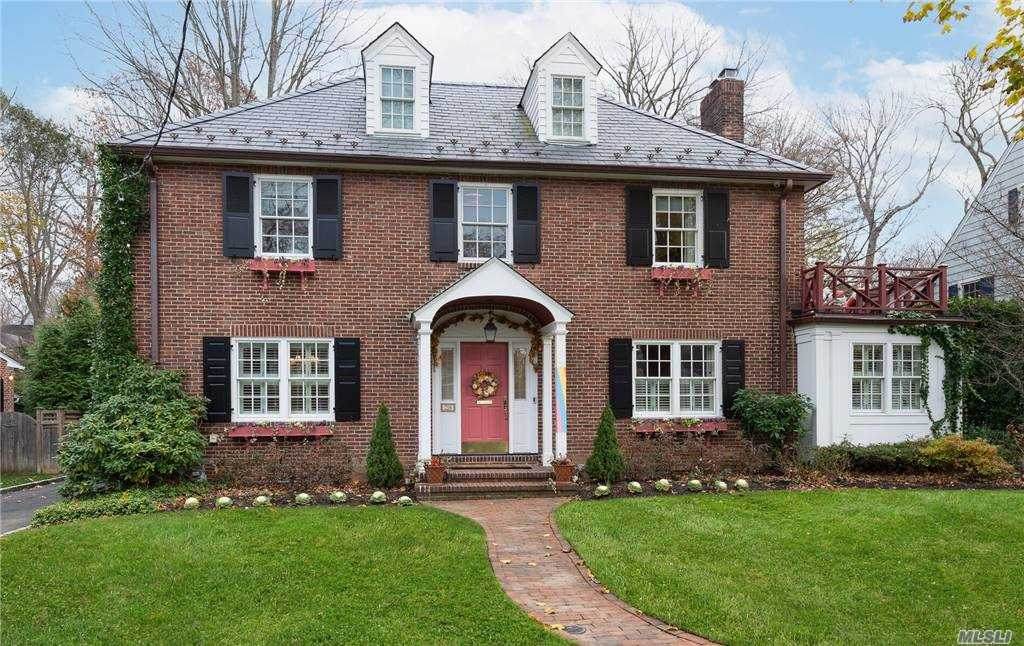 28 Hawthorne Place - Photo 1