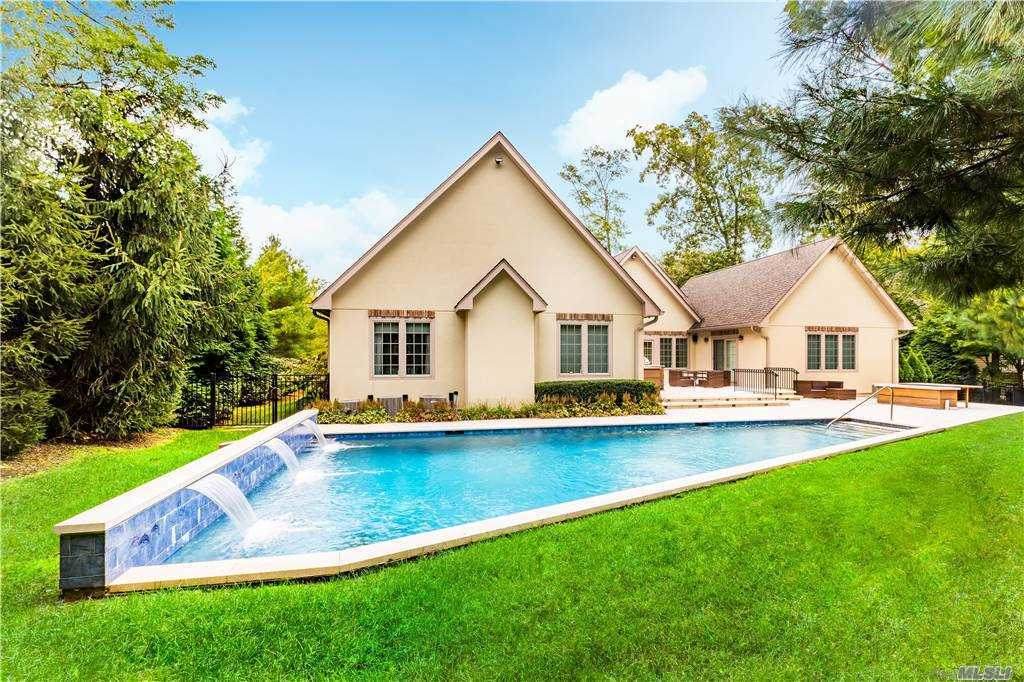 7 Buckingham Court - Photo 1