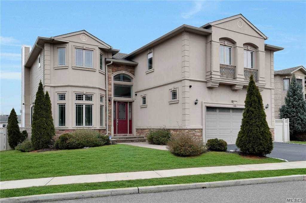 22 Annette Way - Photo 1