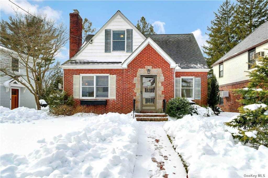 18 Hathaway Drive - Photo 1