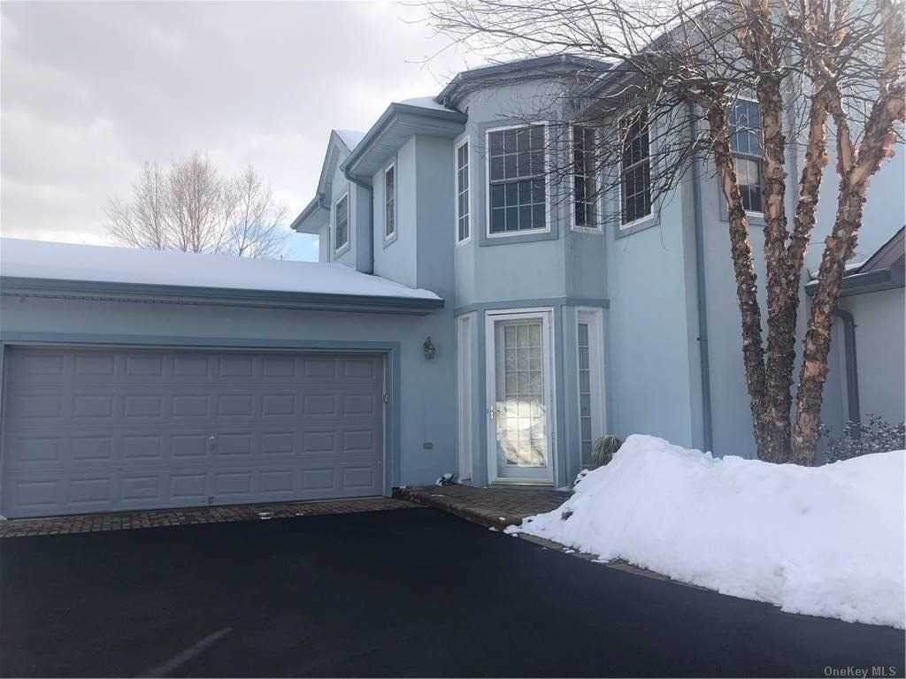 592 Bardini Drive - Photo 1