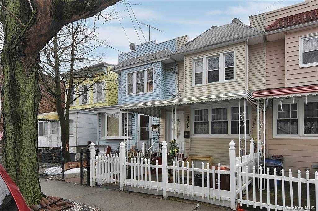 90-40 80th Street - Photo 1