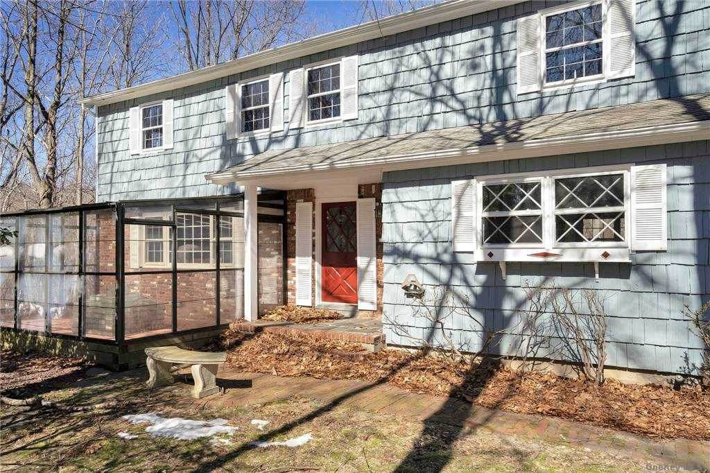 614 Twin Hills Court - Photo 1