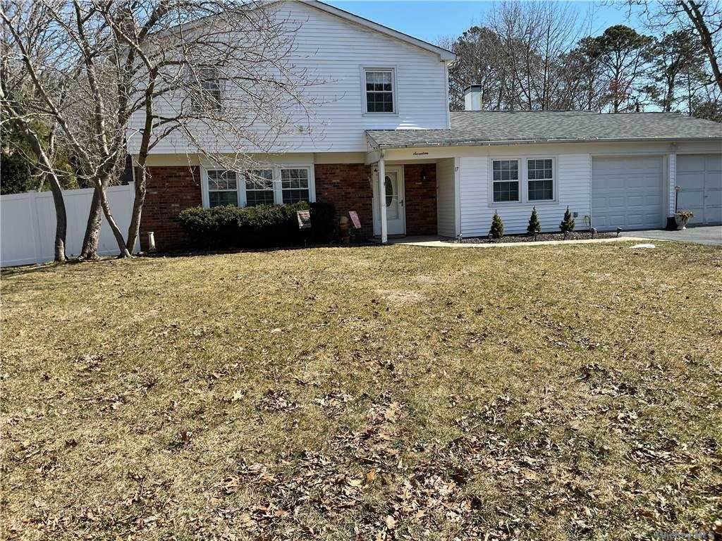 17 Hallowell Lane - Photo 1