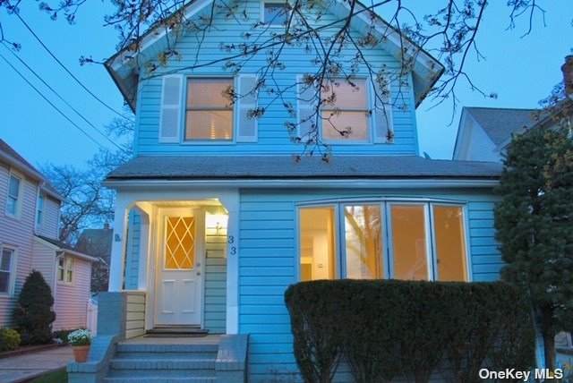 33 Saint Marks Avenue - Photo 1