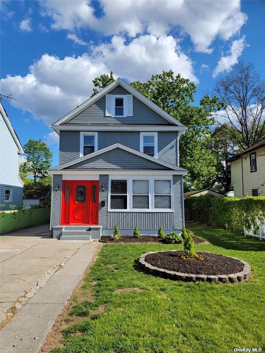 78 Albemarle Avenue - Photo 1
