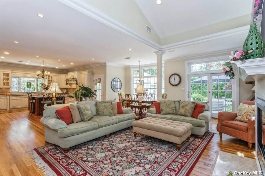 19 Hill Street - Photo 1