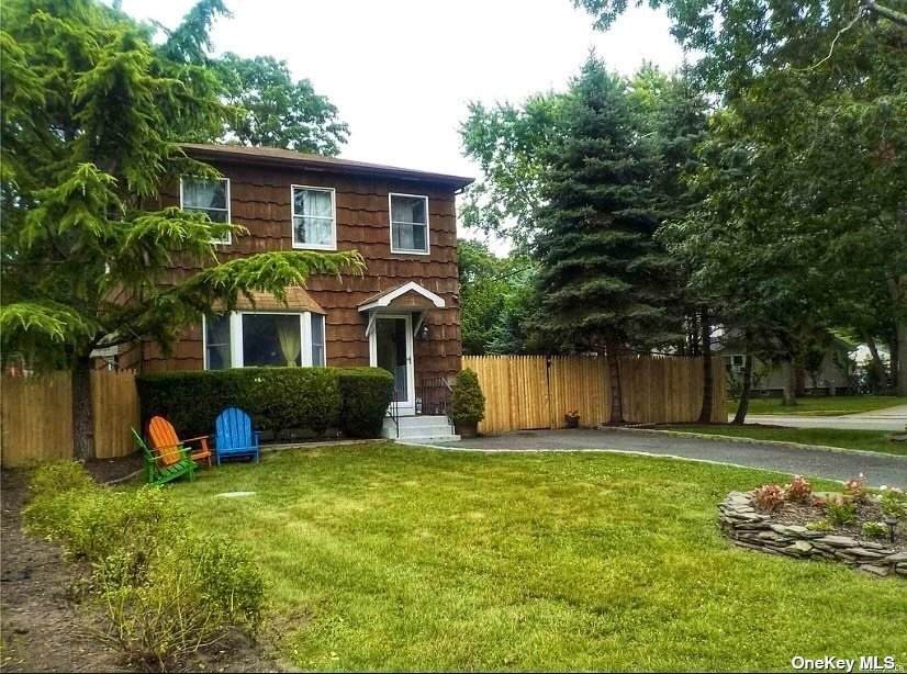 207 Syracuse Avenue - Photo 1
