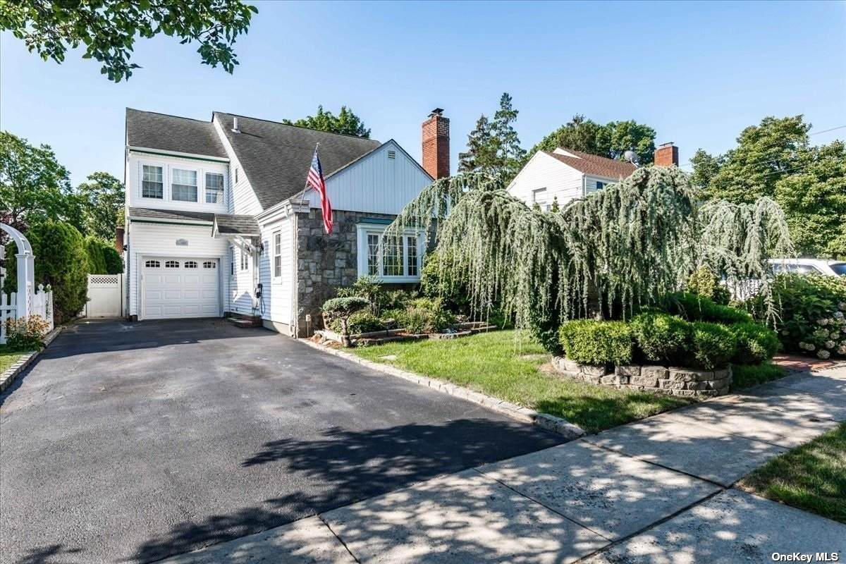 7 Alden Road - Photo 1