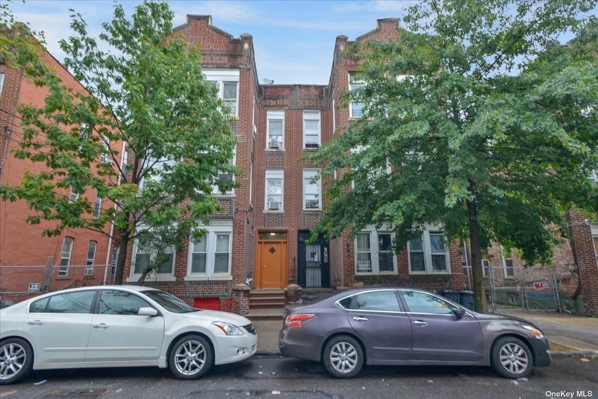 663 Miller Avenue - Photo 1