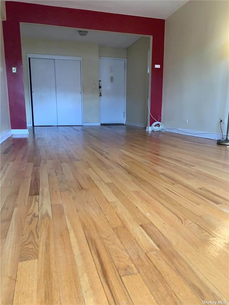 33-05 92 Street - Photo 1
