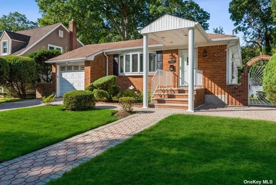 425 Mckinley Street - Photo 1