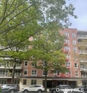 142-05 Roosevelt Ave - Photo 1