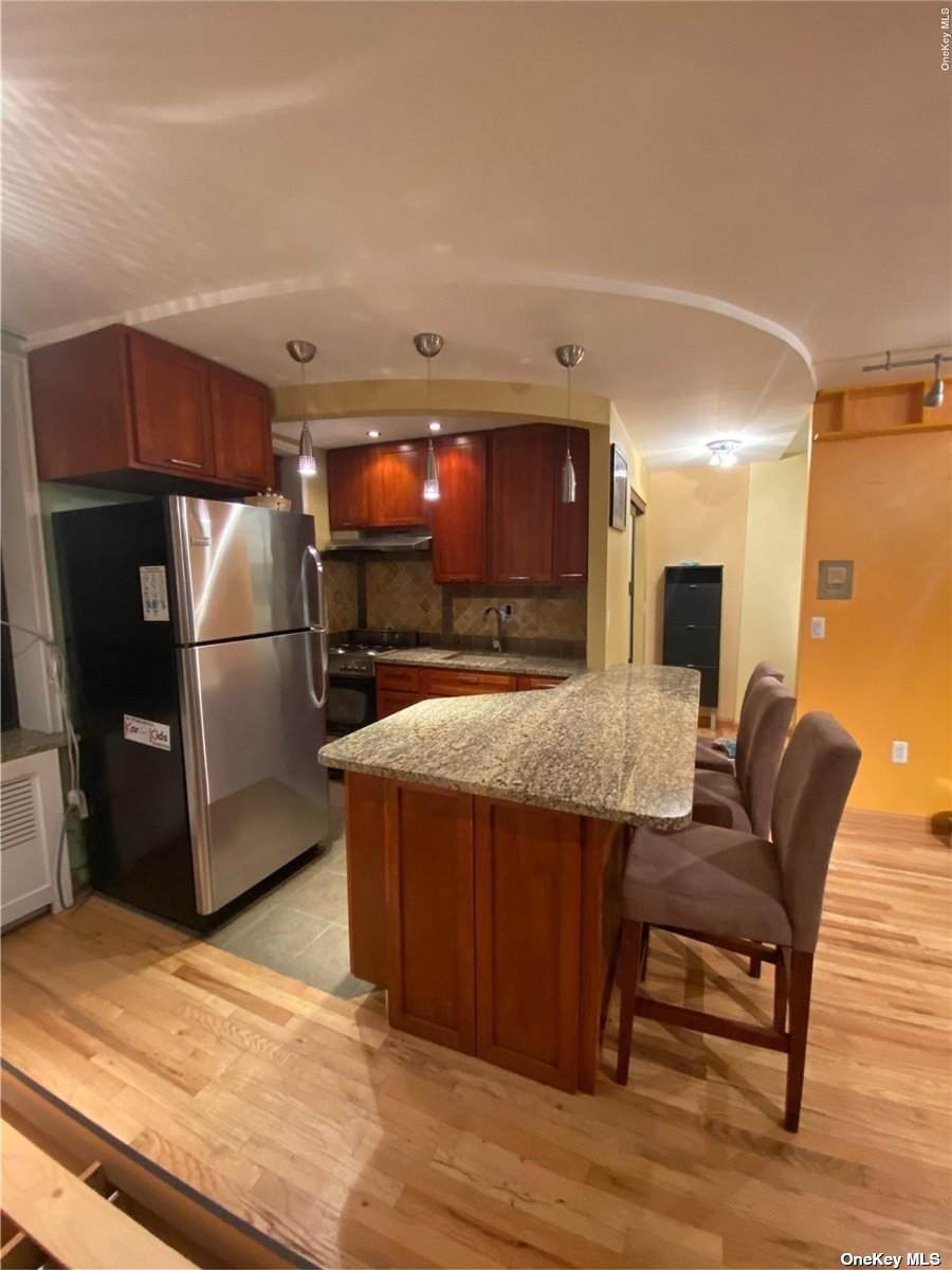 83-40 Austin Street - Photo 1
