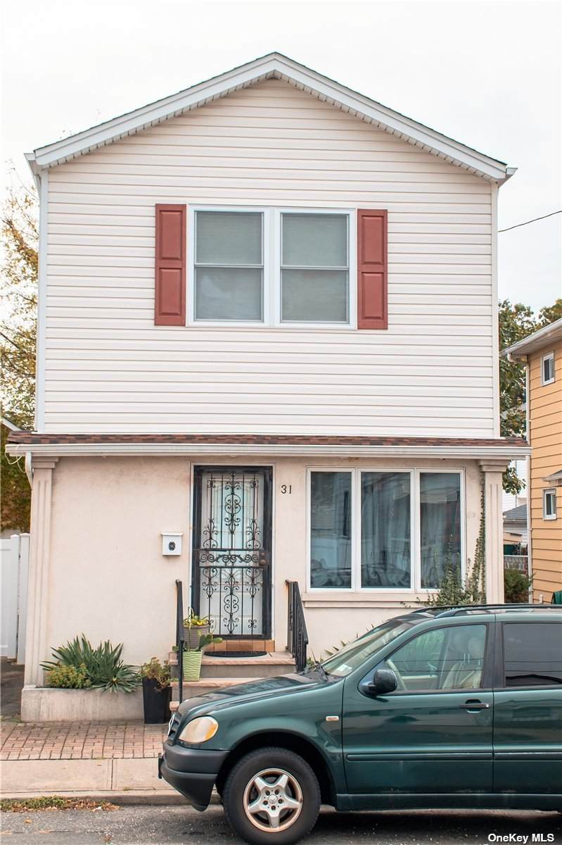 31 Evans Avenue - Photo 1