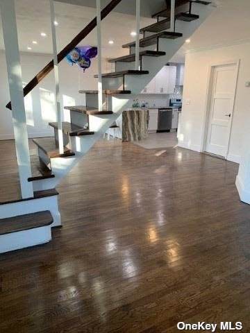 5 Virginia Place - Photo 1