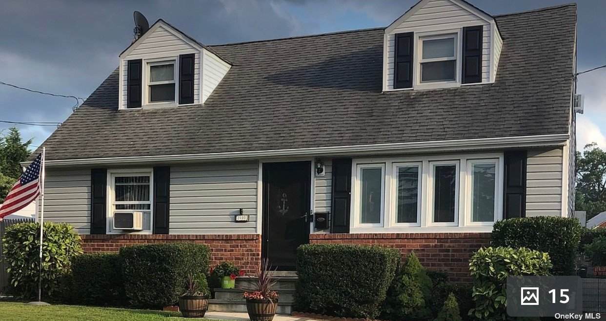 2090 Monroe Ave - Photo 1