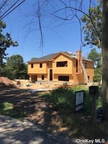 3 Bay Avenue - Photo 1