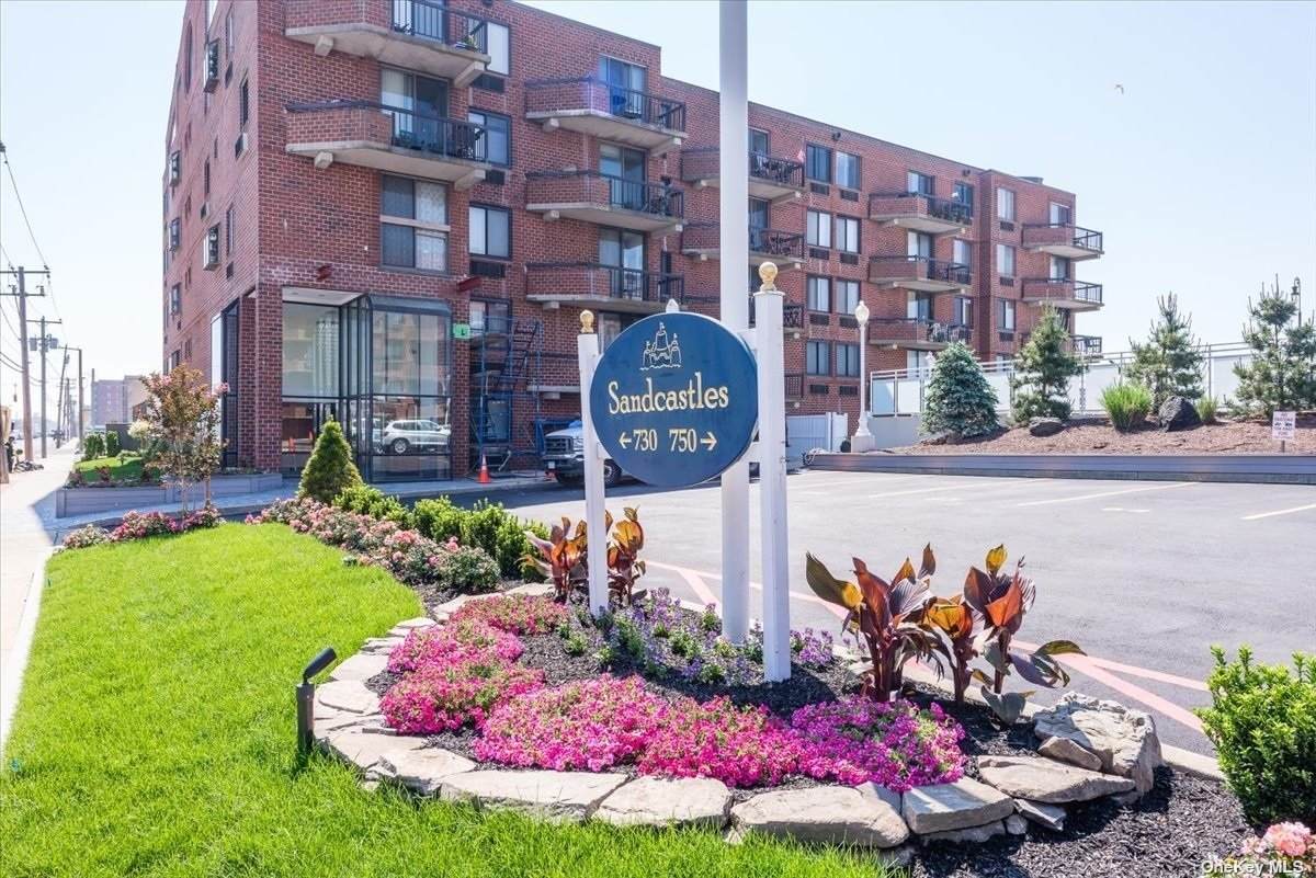 730 Broadway - Photo 1