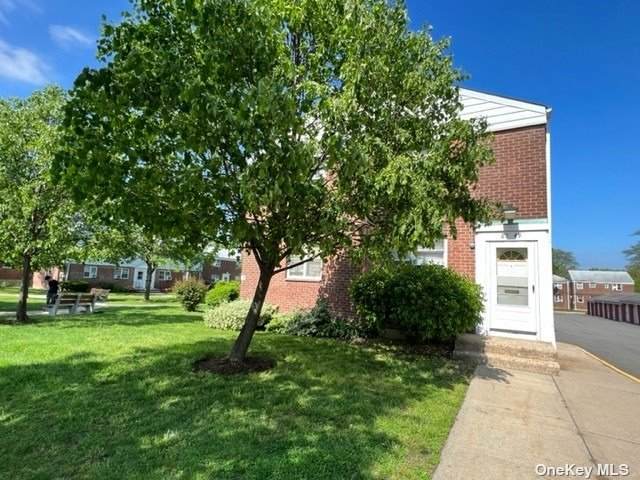 67-49 Bell Boulevard - Photo 1