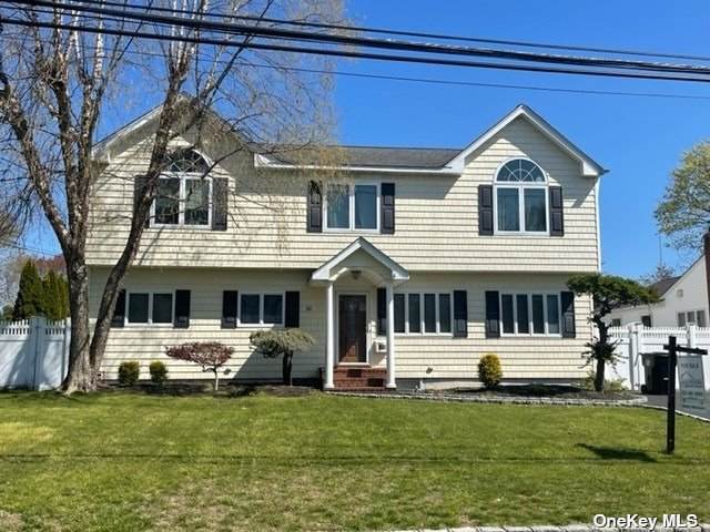 365 Oakwood Avenue - Photo 1