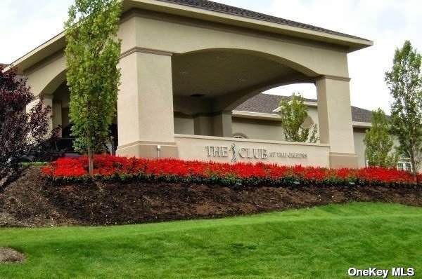 870 Verona Drive - Photo 1
