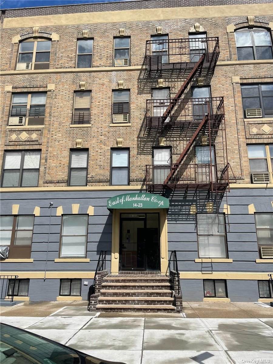 14-23 31 Avenue - Photo 1