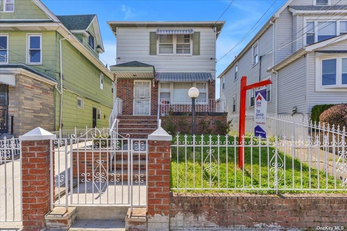 25-34 Curtis Street - Photo 1