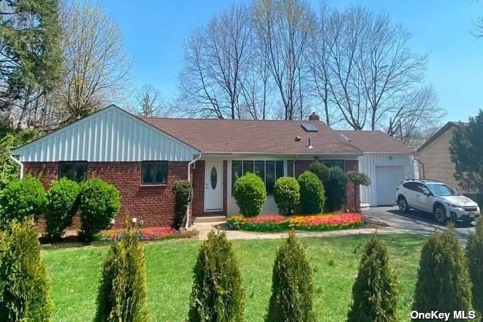 9 Bayview Ave - Photo 1