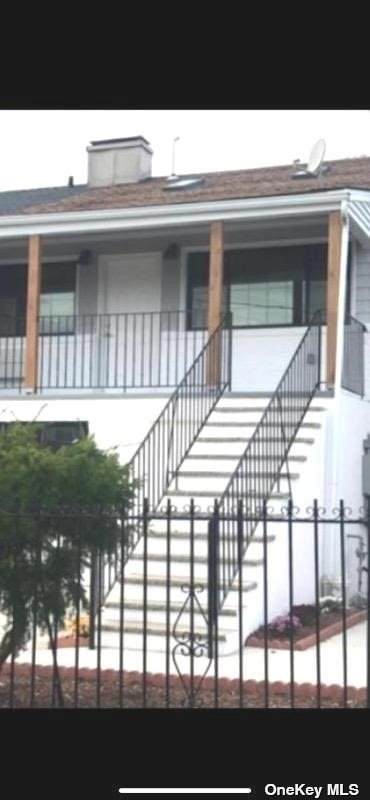 69-50 De Costa Avenue - Photo 1