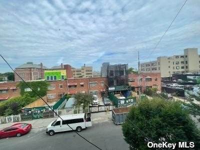 926 Hart Street - Photo 1