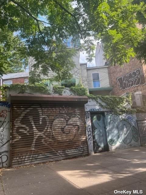 141 Richardson Street - Photo 1