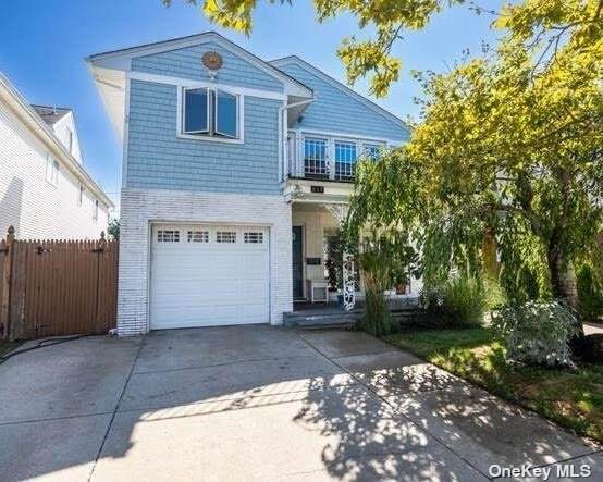 612 Beech Street - Photo 1