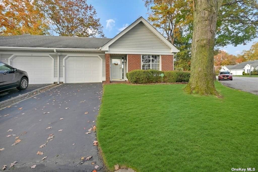 1 Cutchogue Court - Photo 1