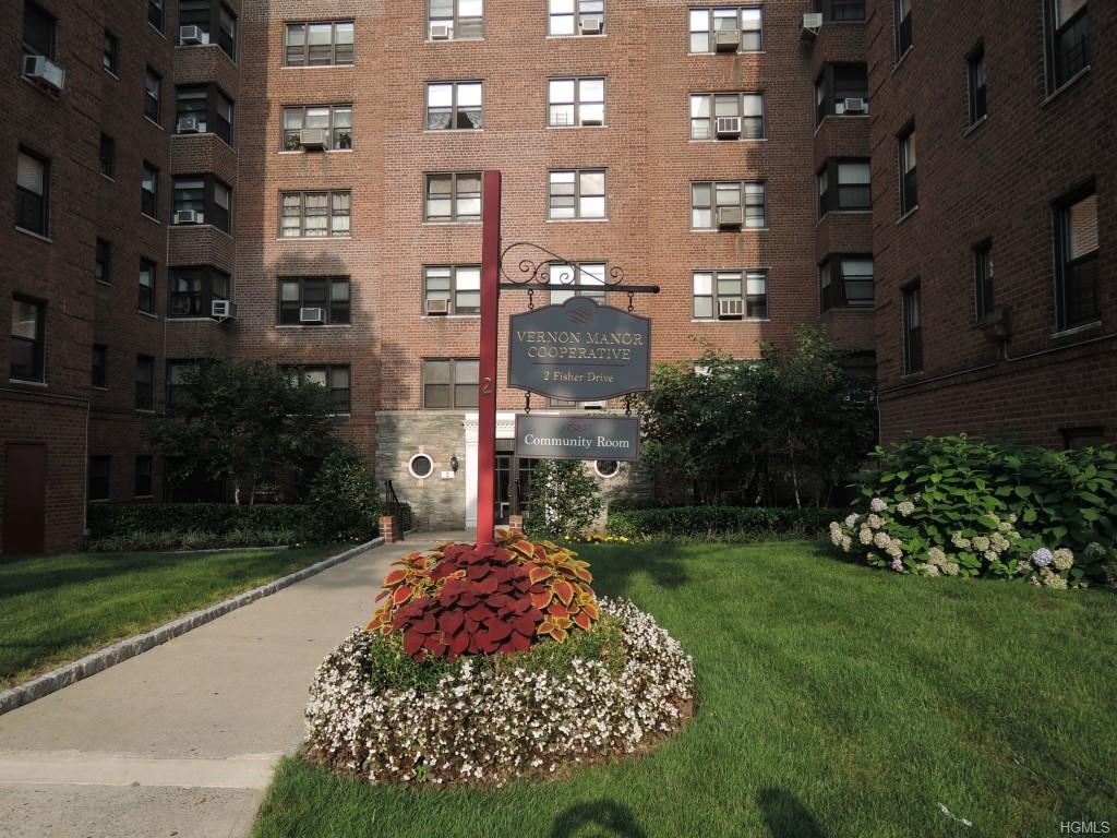 2 Fisher Drive #518, Mount Vernon, NY 10552 (MLS #4533874) :: William Raveis Legends Realty Group